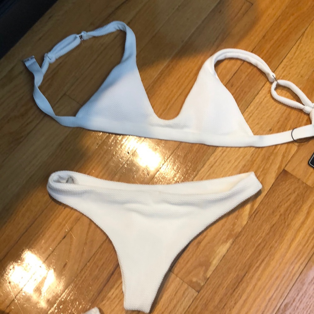 Bathing suit !